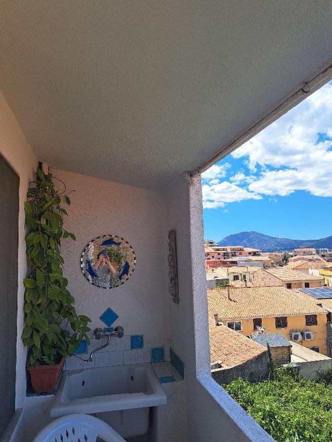 Il Profumo Di Ginestre Bed & Breakfast Olbia Luaran gambar