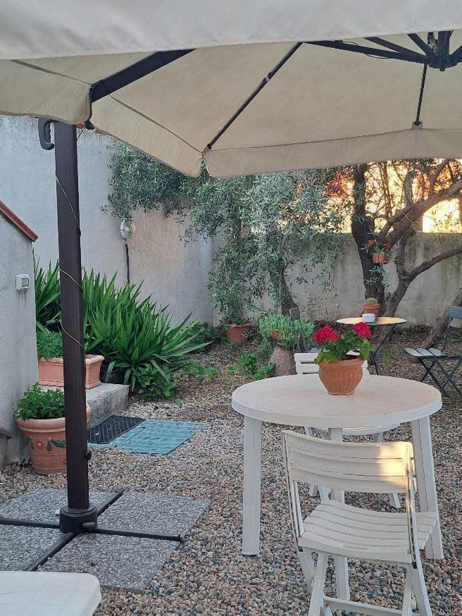 Il Profumo Di Ginestre Bed & Breakfast Olbia Luaran gambar