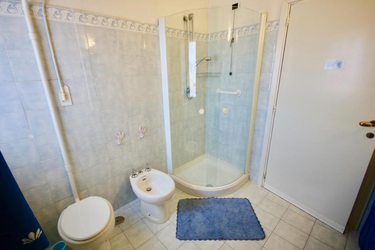 Il Profumo Di Ginestre Bed & Breakfast Olbia Luaran gambar